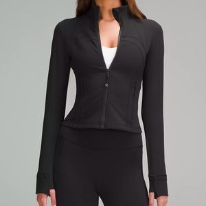 Cropped lululemon define jacket in black size 0